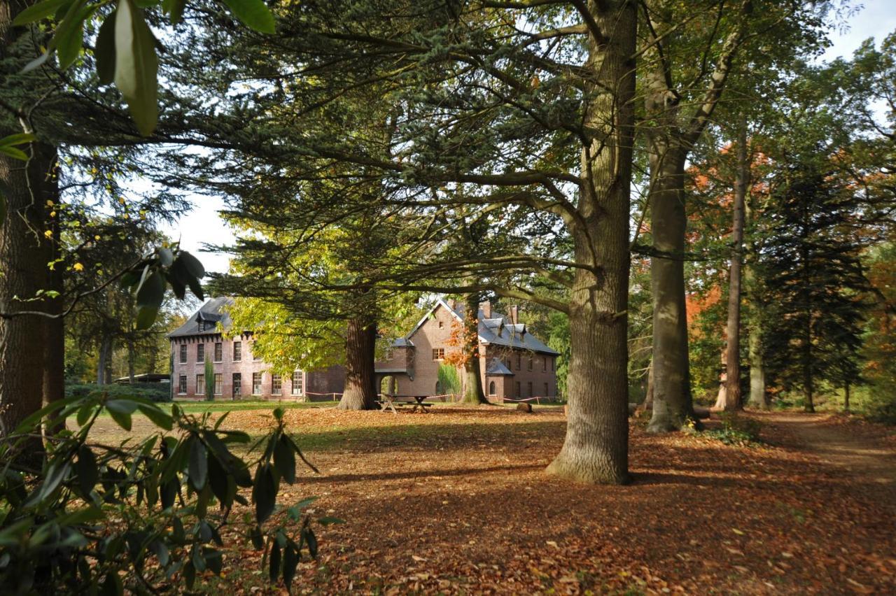 Het Domherenhuis Heusden-Zolder Eksteriør bilde